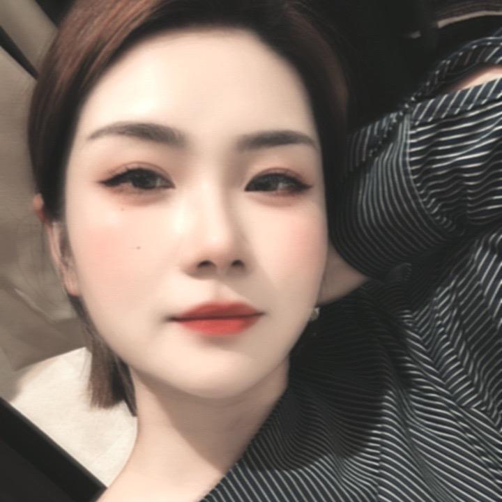 曼曼