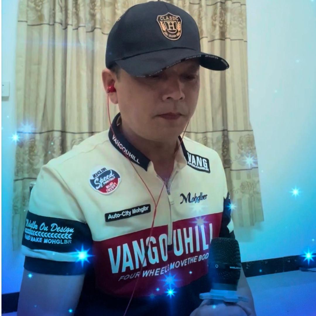 唱歌跑调的超哥仔