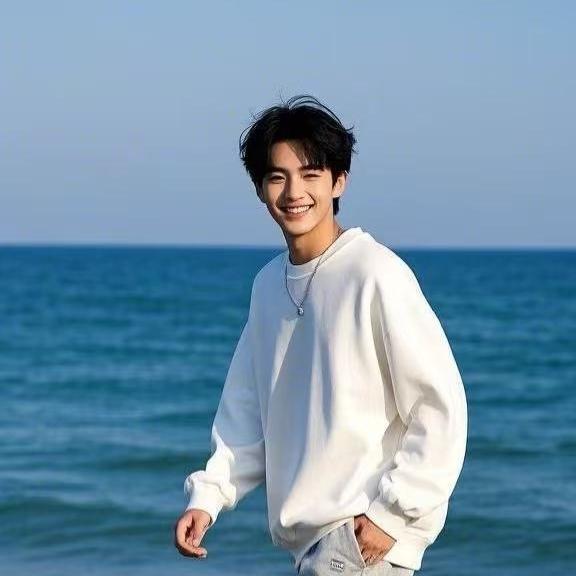 KK轻奢潮牌折扣店