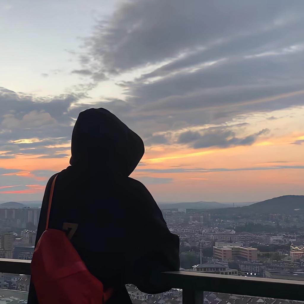 —Yjunjie—.