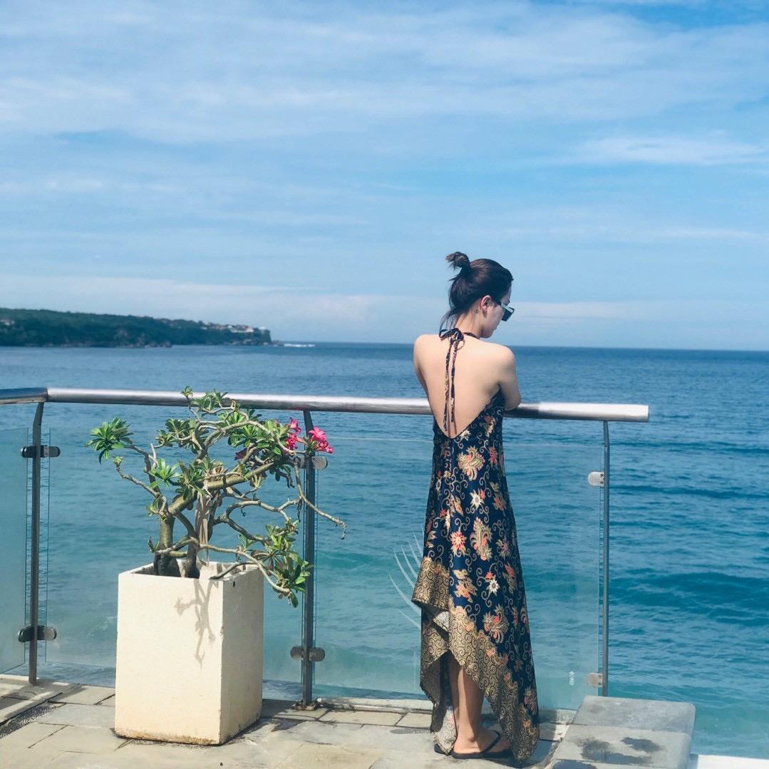 临河街头男人帮服装店