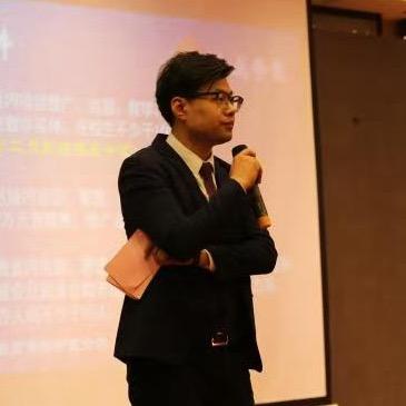 汇百智学校招生办