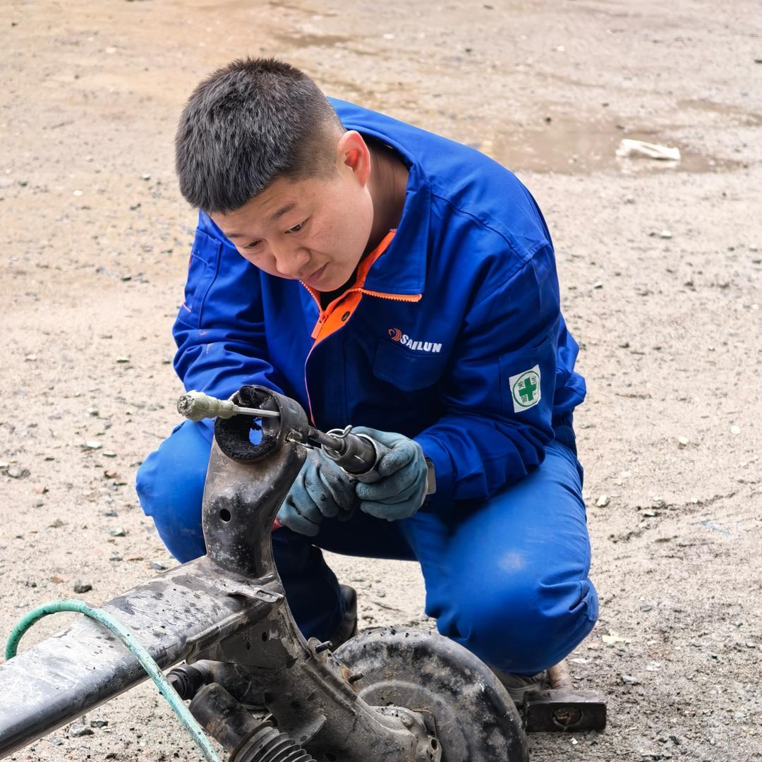 小马捅咕车