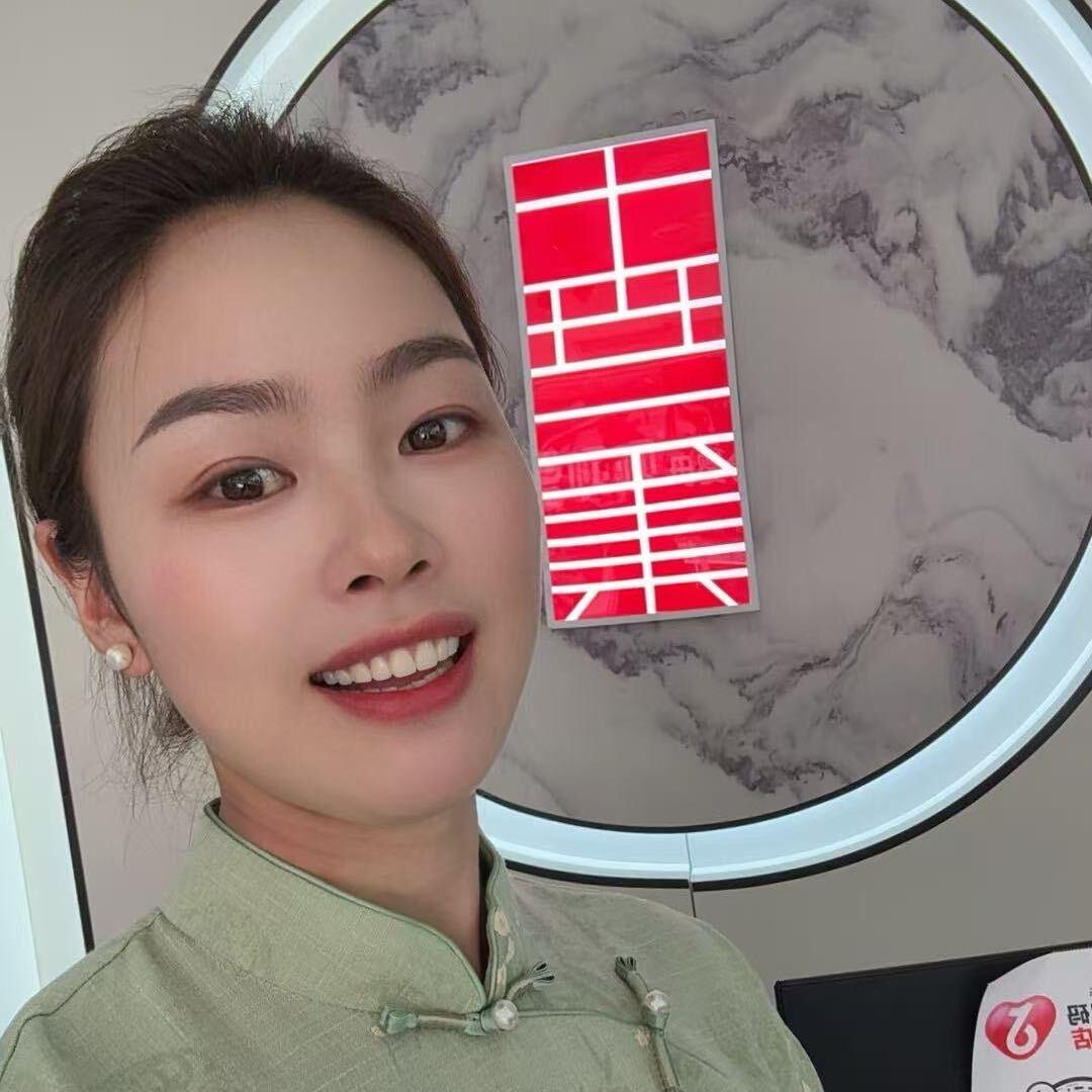 陆良图腾中草集-英英