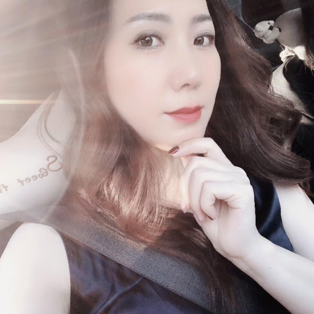 羽歌商贸雅璇综合好物小铺