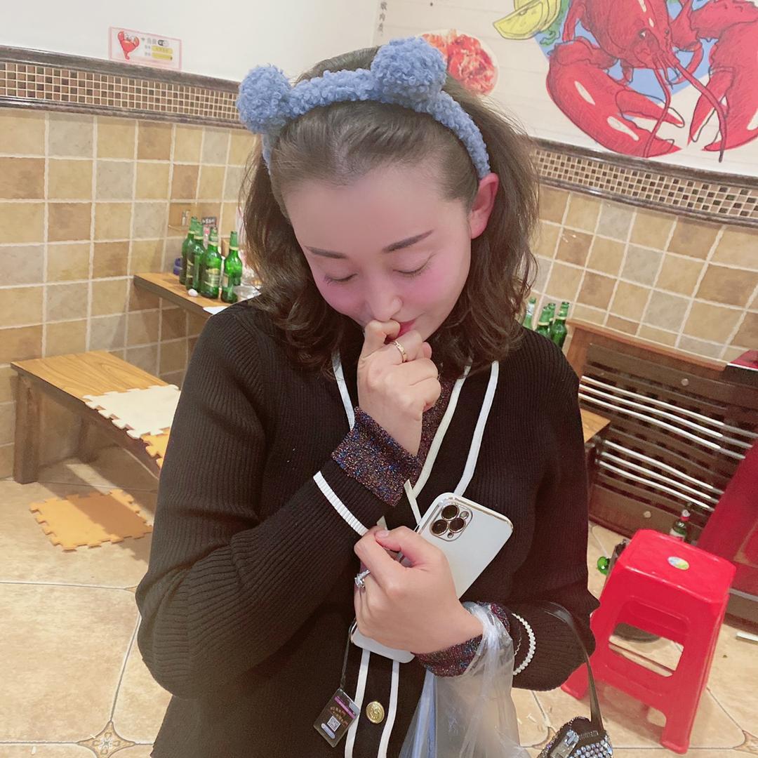 哈尔滨水泥制品有限公司  伶俐