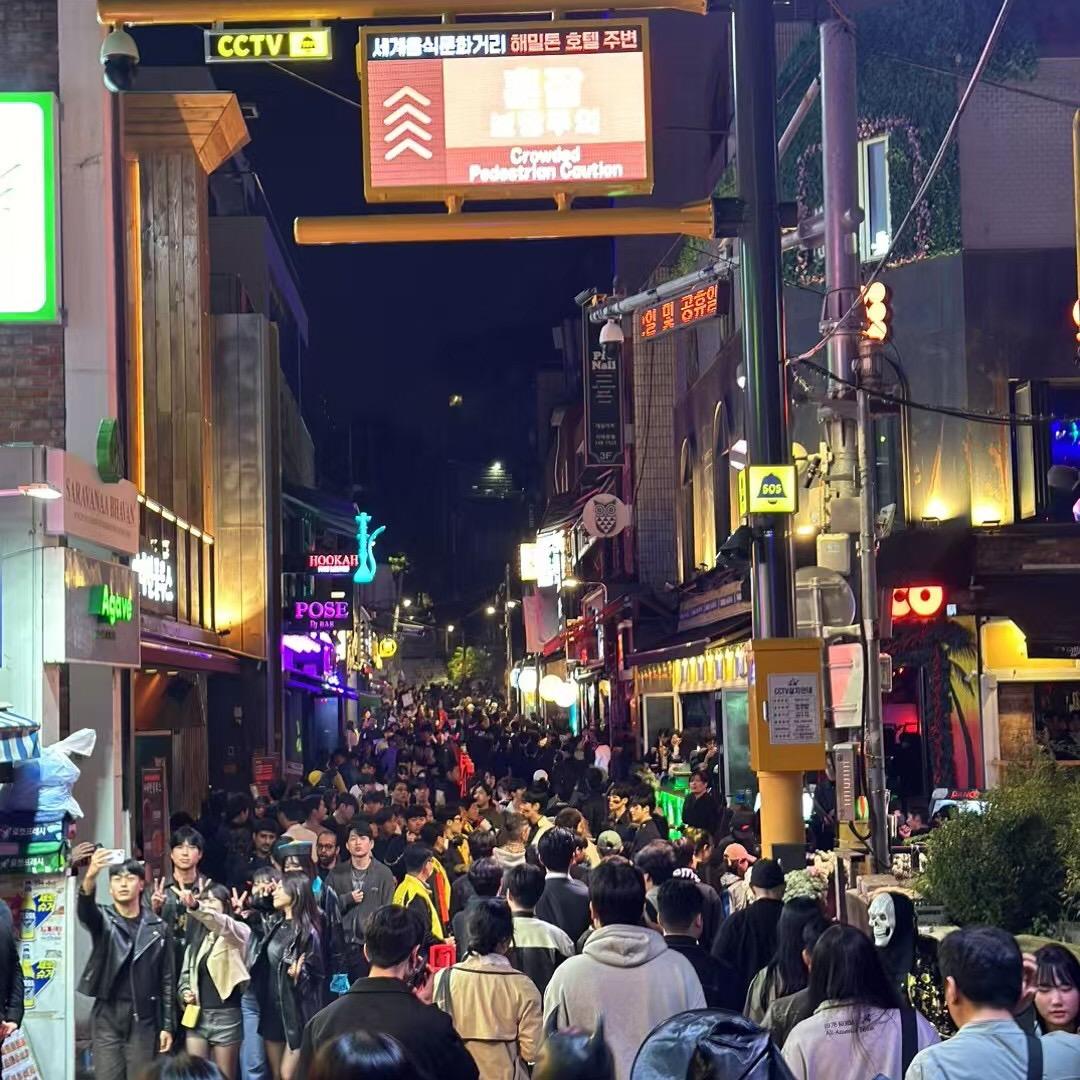 Hallo 万老板