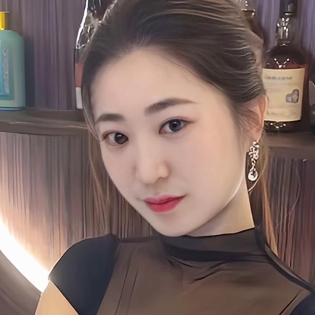 快乐小天使❤️🌹❤️