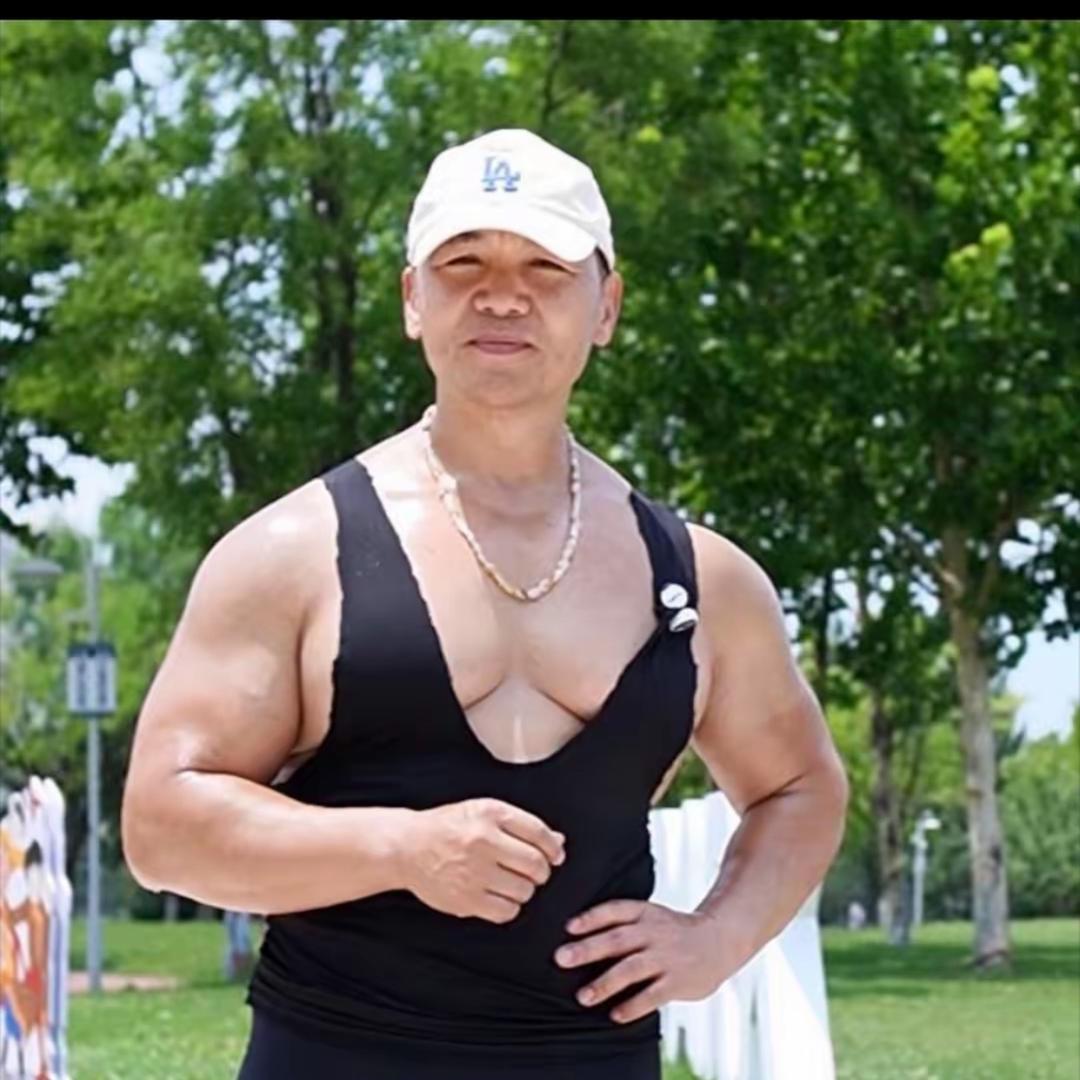 潘教练—专注中老年锻炼