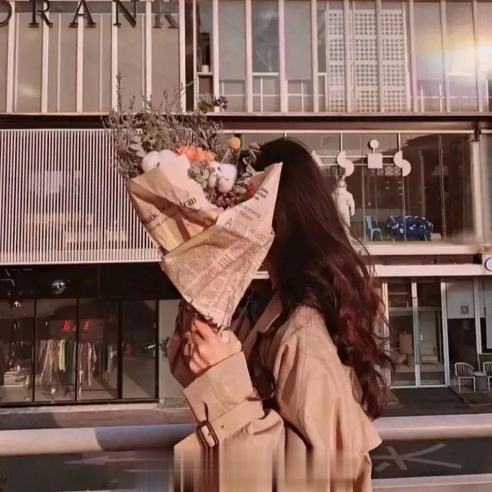 是莉莉吖💕