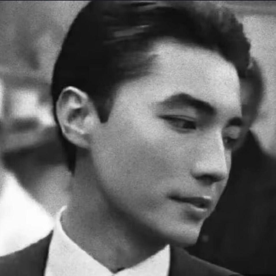 拒绝卡戴珊的男人