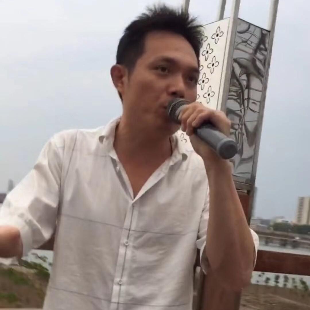 励志歌手明仔