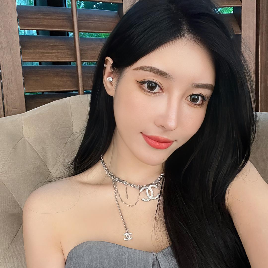 荞姗Minina