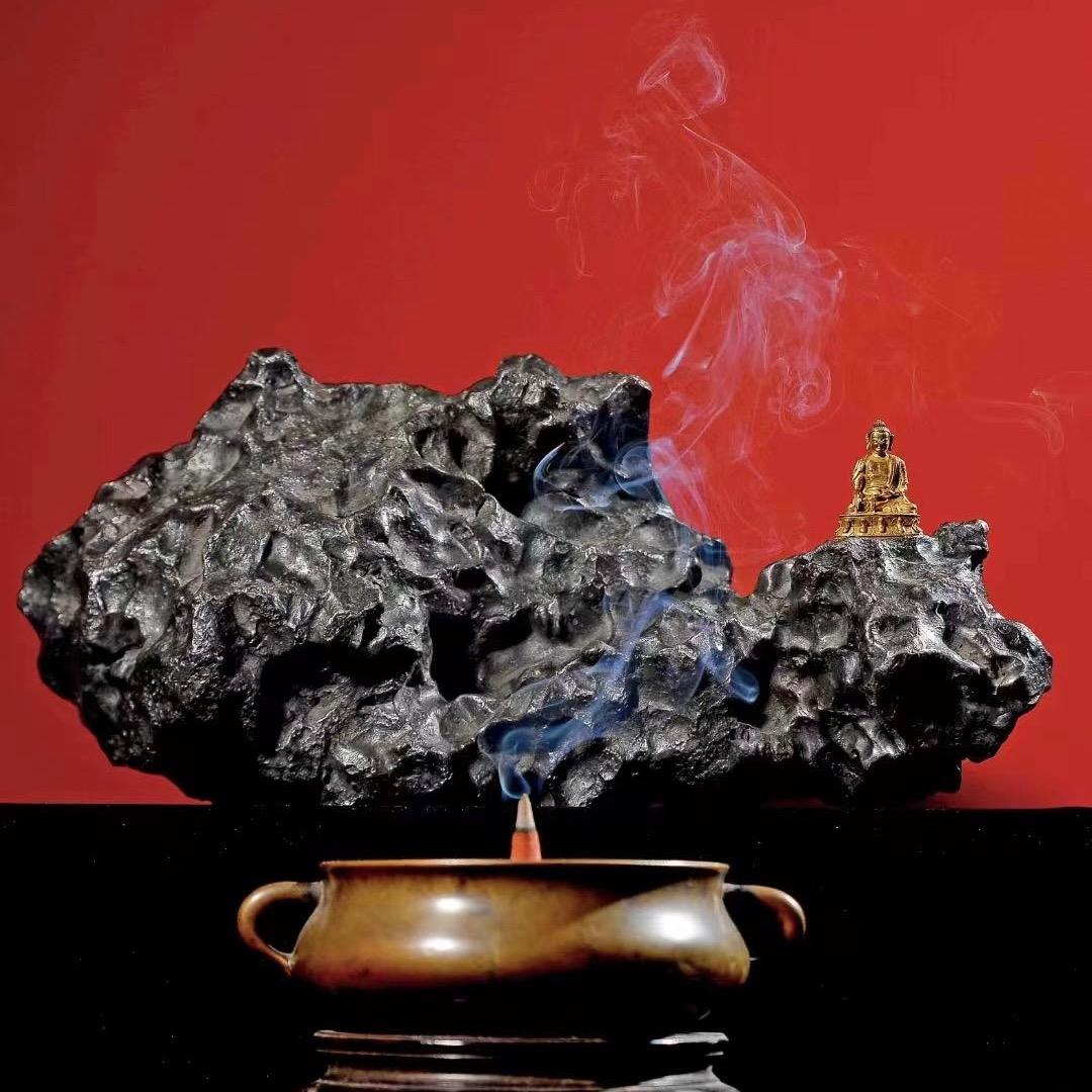 杨杨带你玩陨石(小号)