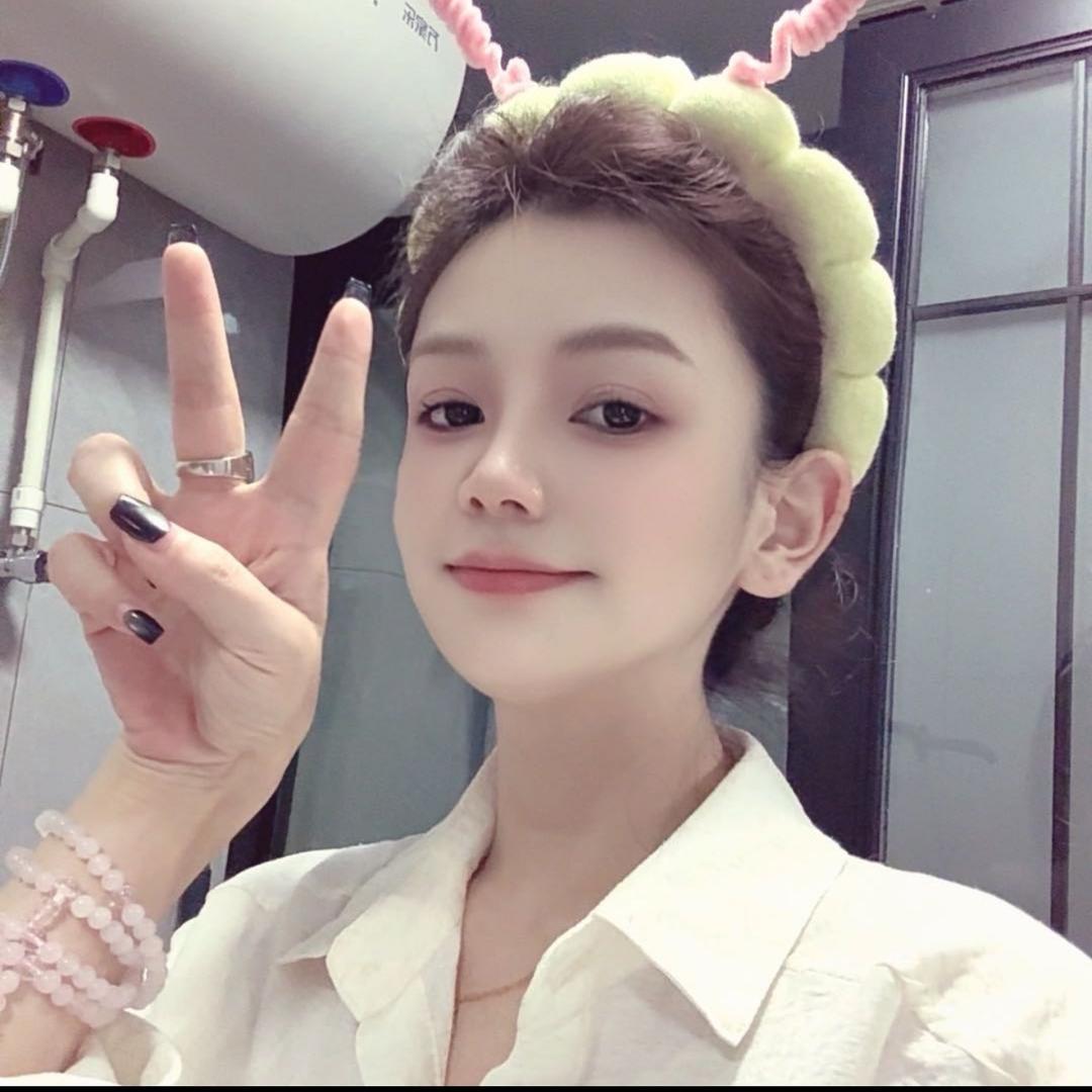 莉莉（好温柔）