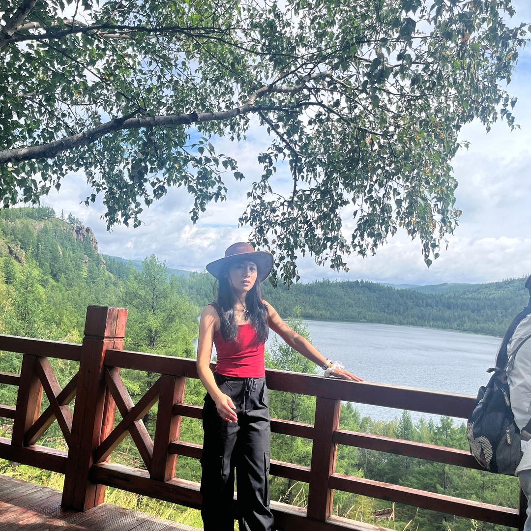 佳芳一直很阳光！