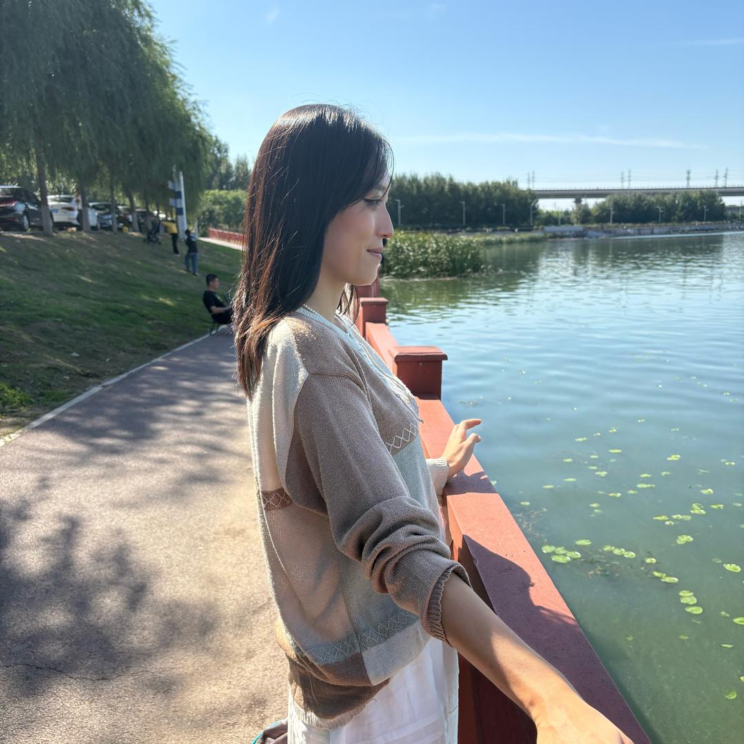 设计妮妮（搞笑，不是擦边谢谢）