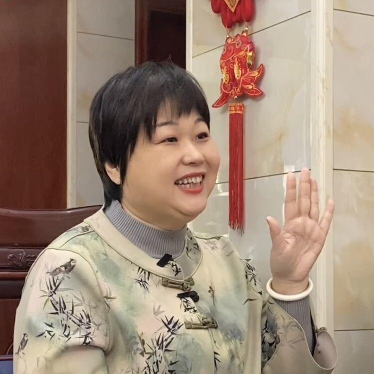 潮汕芳芳姐