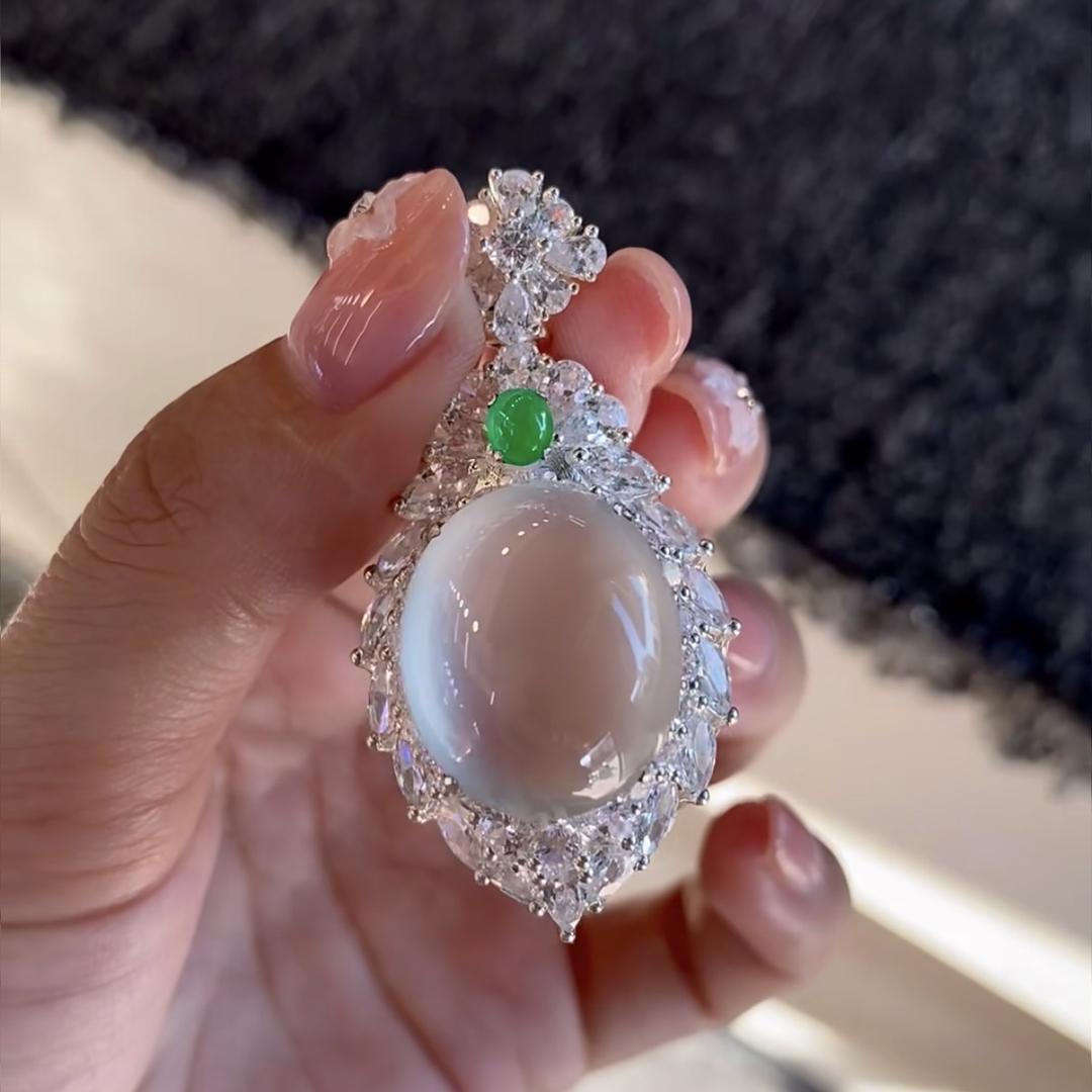 和雪珠宝