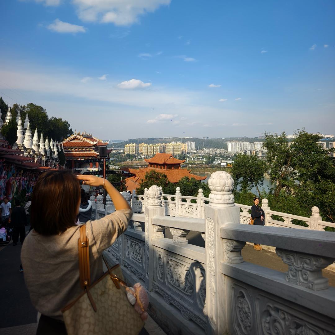 胡哈哈哈哈哈哈😃