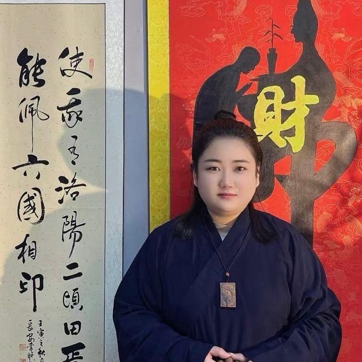 鸿锦文创阁