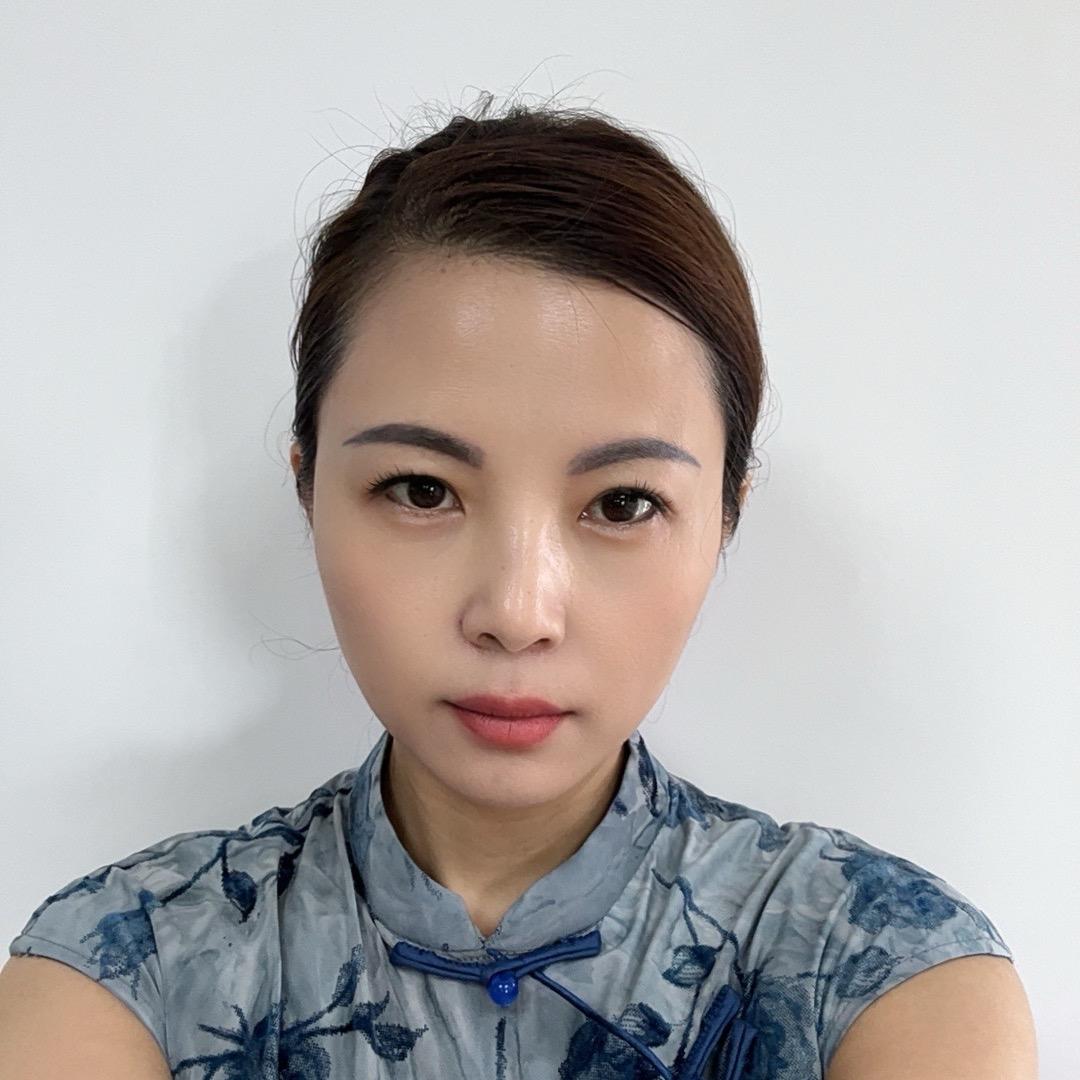 现代淡疤美容刘老师