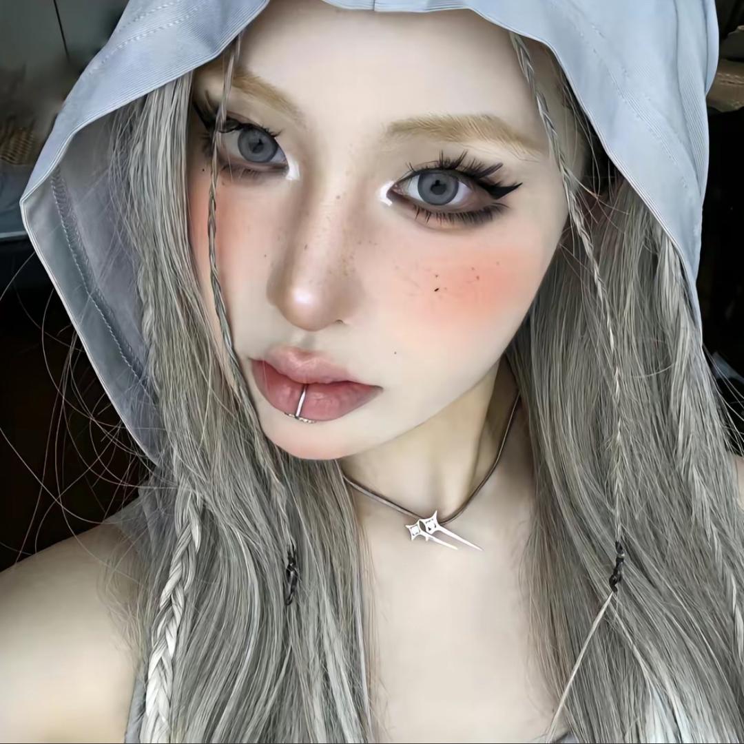 讨厌坏男人￴ ￴￴ ￴