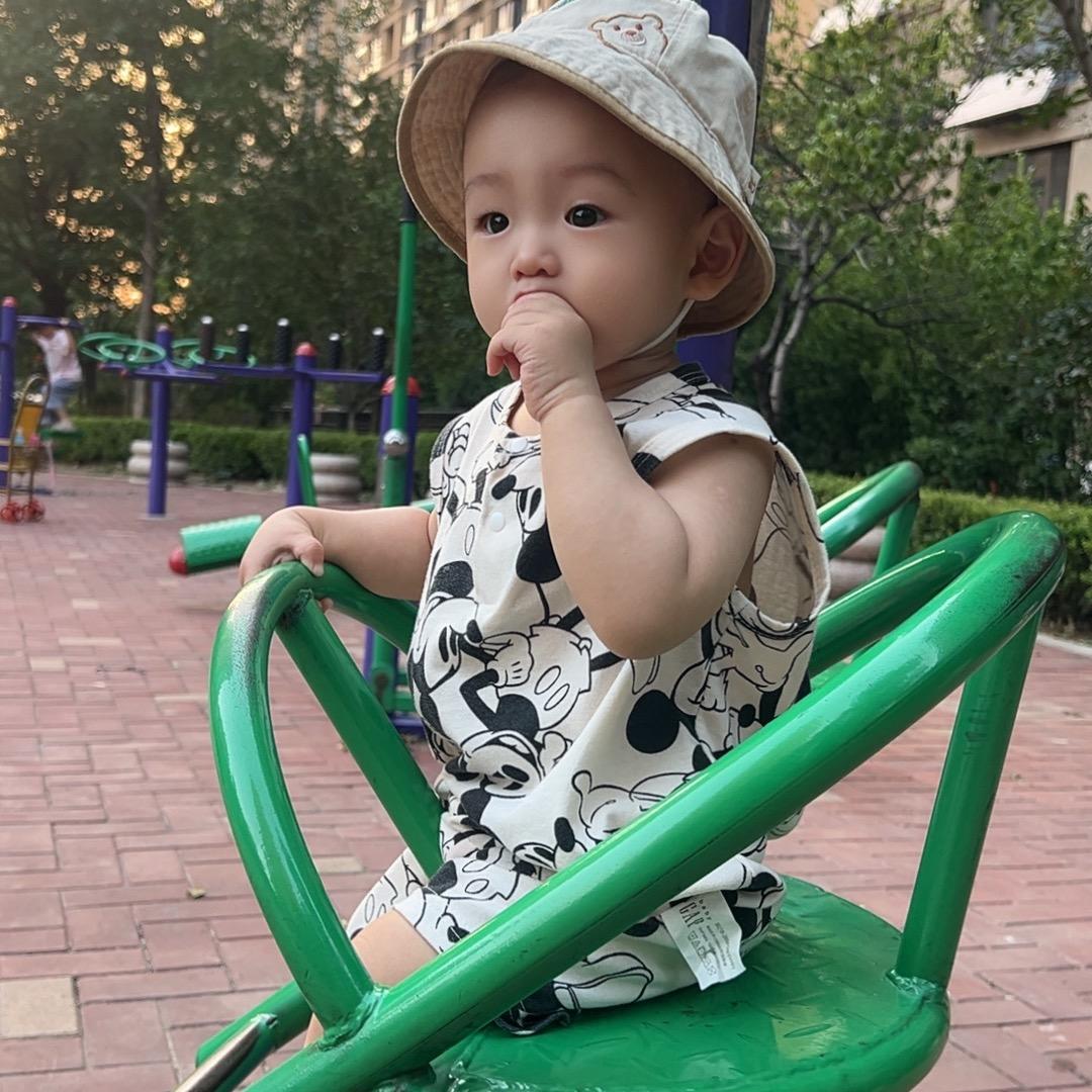 骑老太太过马路