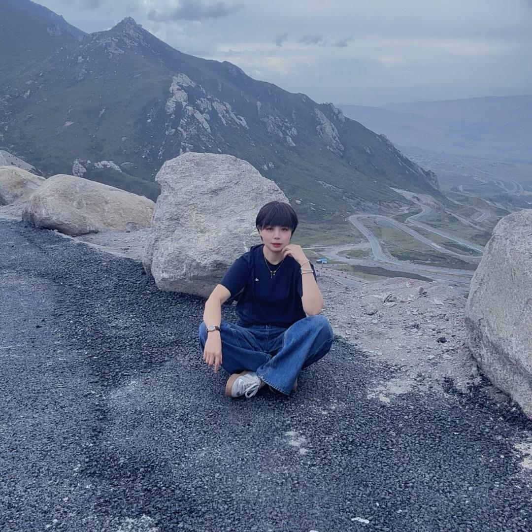 🤩燕子عائشة🤩