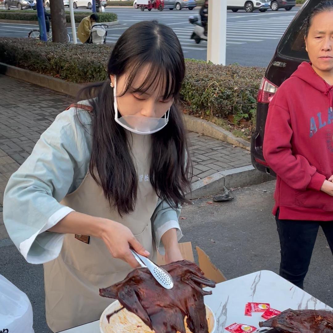 王饺儿酱卤零售店