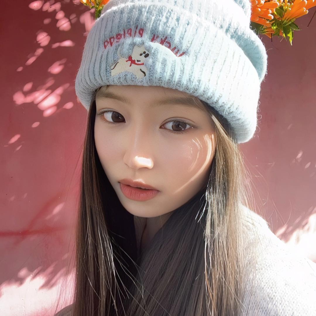 大理云屿山浮雕-小王同学