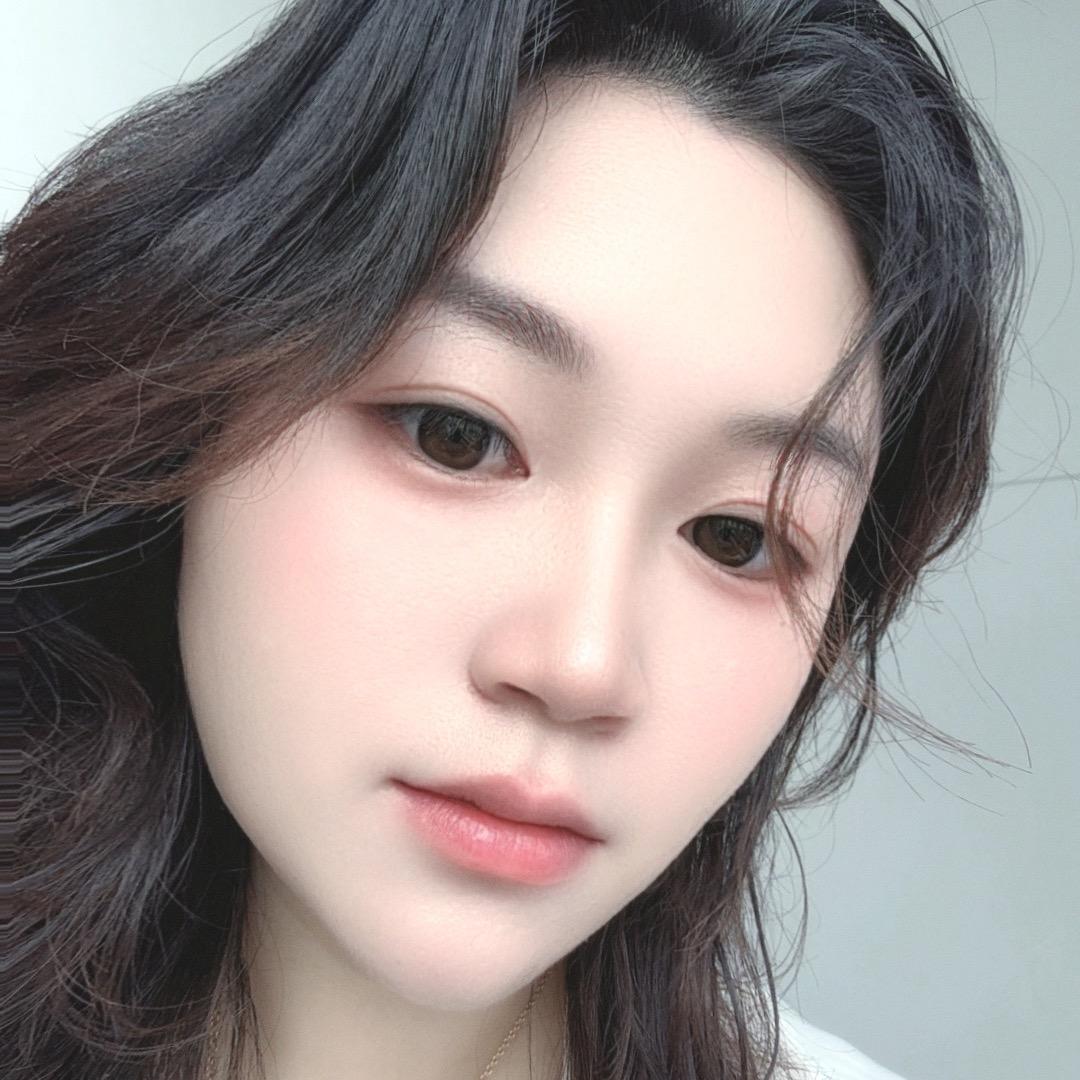 水瓶女孩👧🏻👧🏻👧🏻