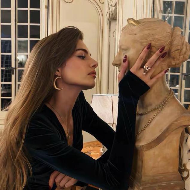 ᅠㅤㅤ脏脏包🍞