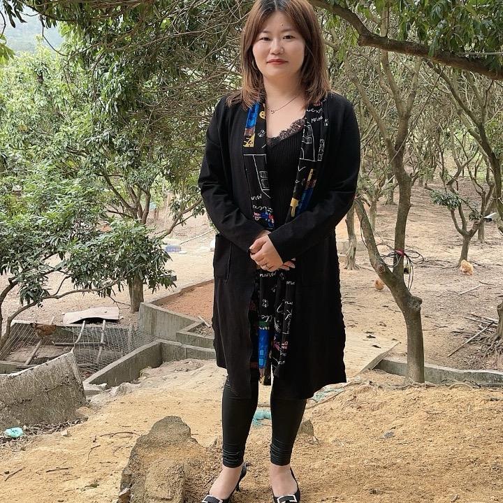 潇洒快乐的女王