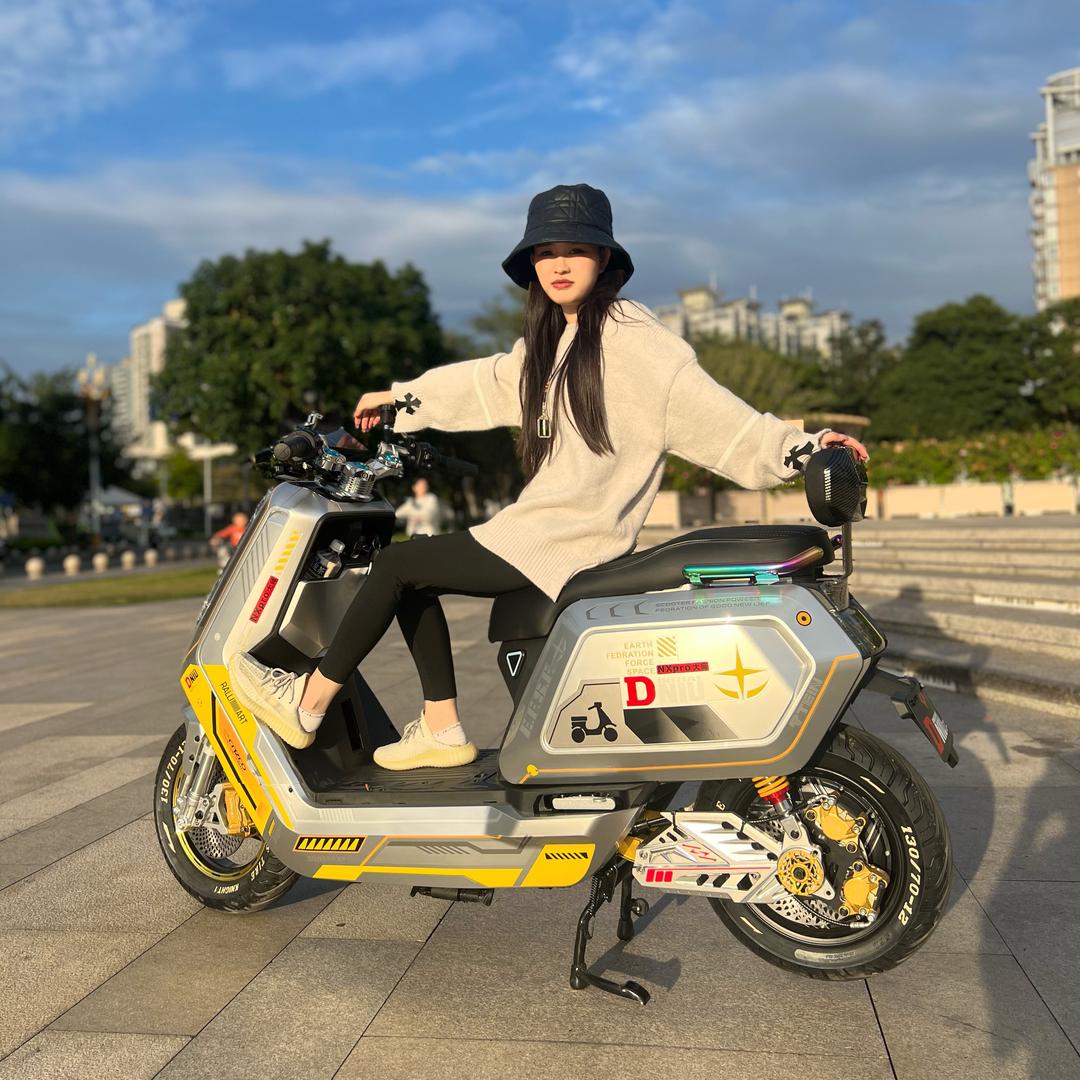 深圳动牛工厂-林青霞