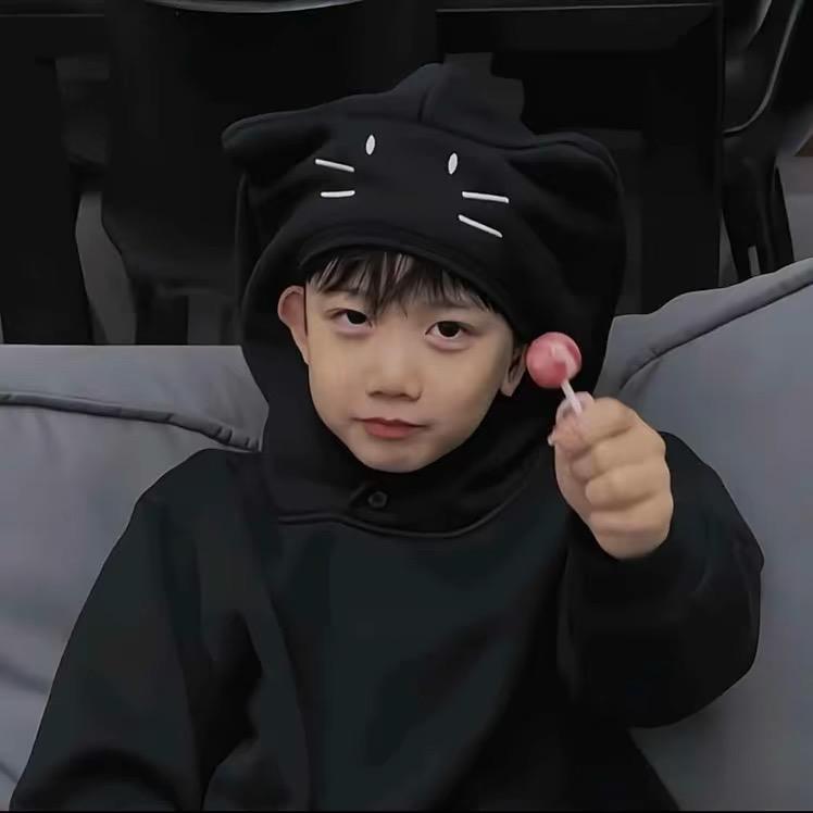 𝓩𝓱𝓪𝓷𝓰.