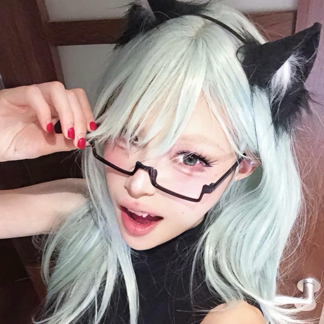 月连岛里