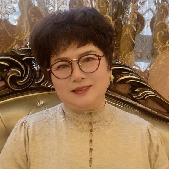 胡小英