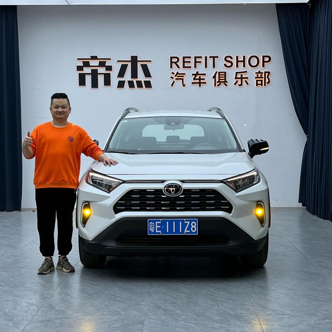 阿财哥的高级荣放