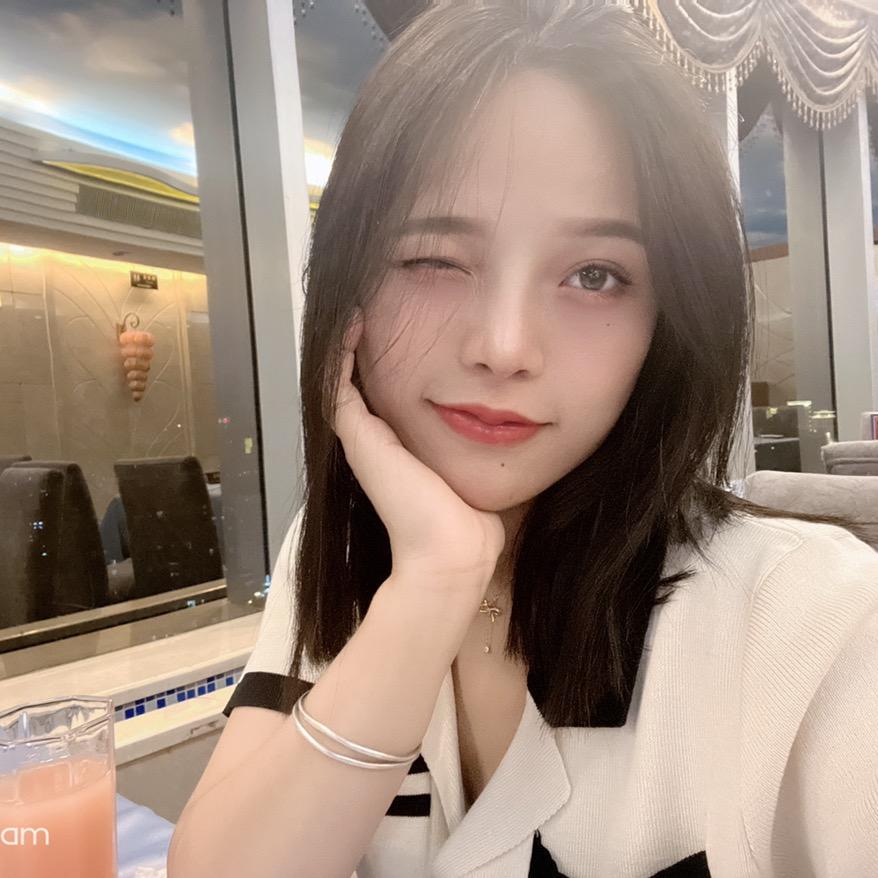 艺涵美容美容师-小慧