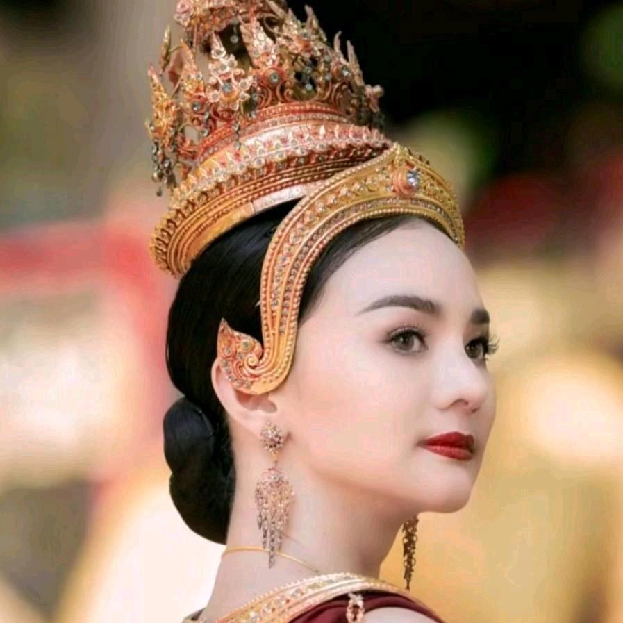 小婉娜