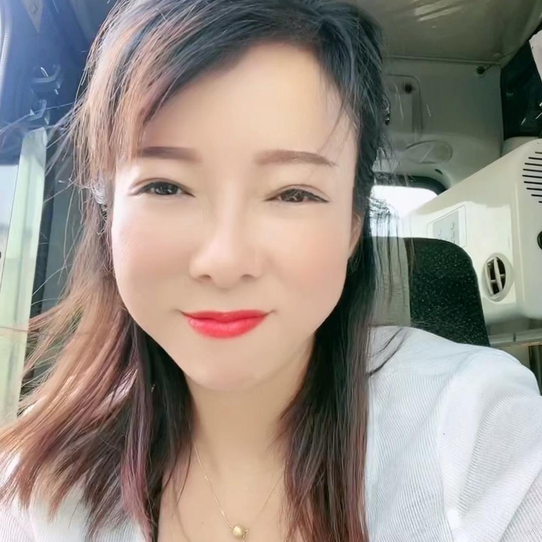 挖机霞姐