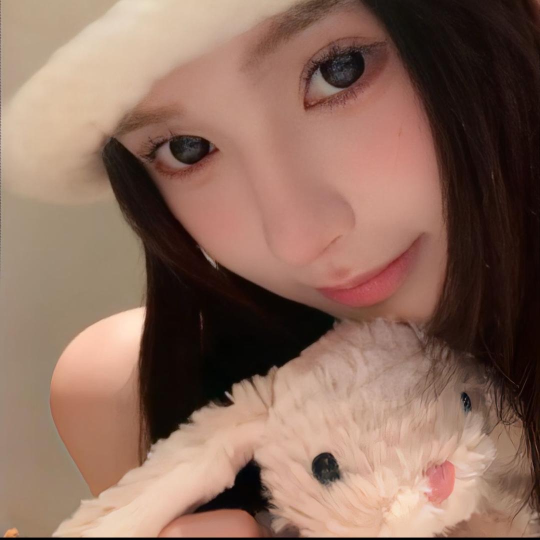👀