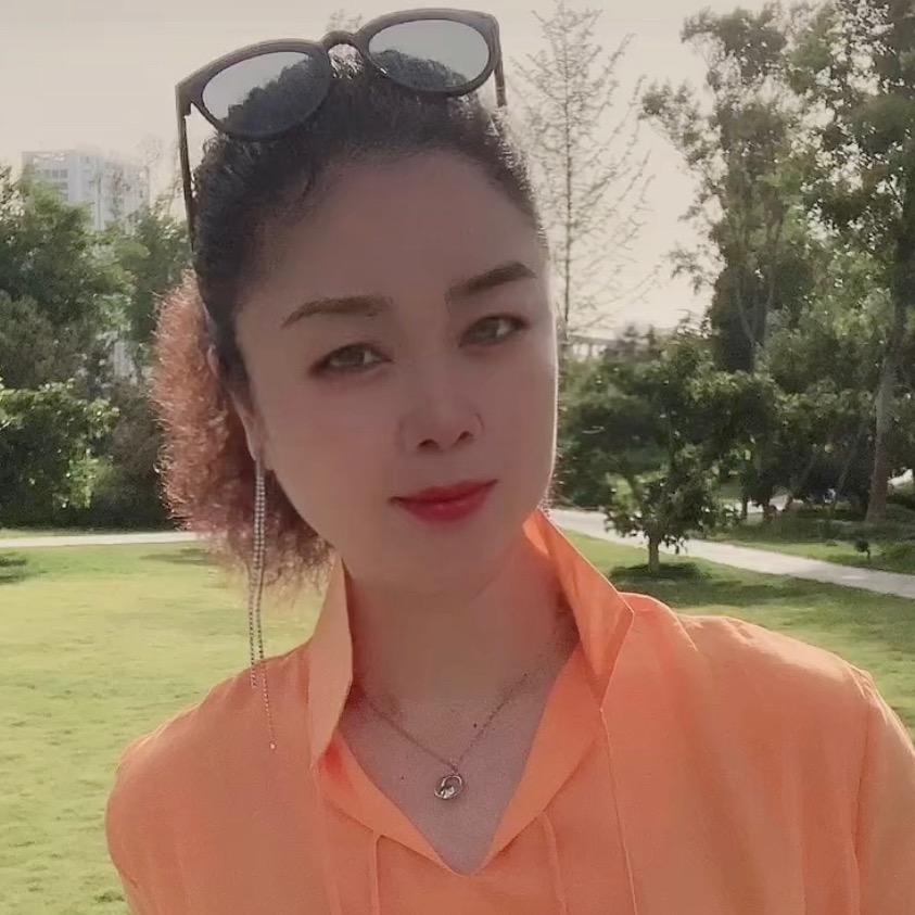 雅歌服饰