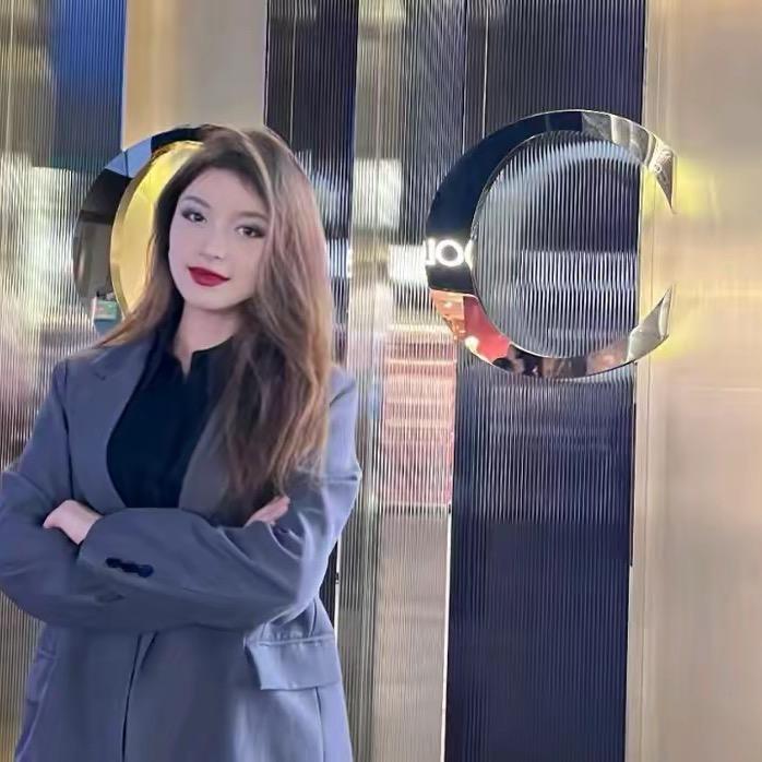 万栈～尼加提手机通讯