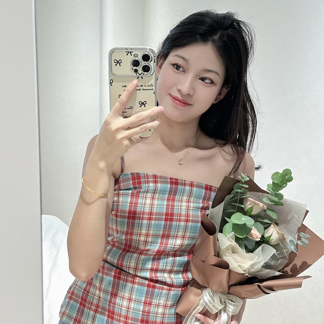 鱼缸里的猫🐱