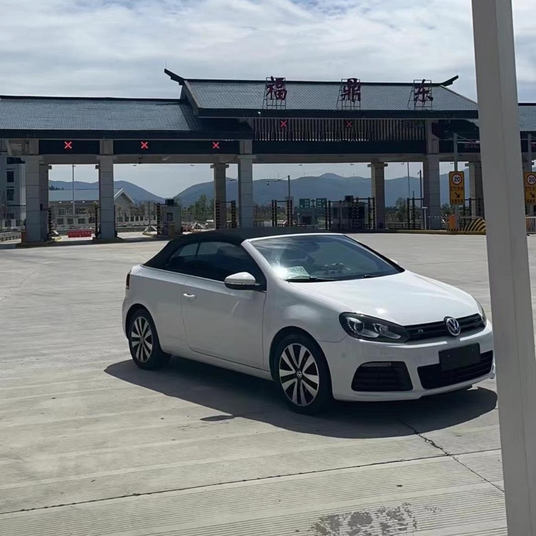 自以为聪明的文盲主播