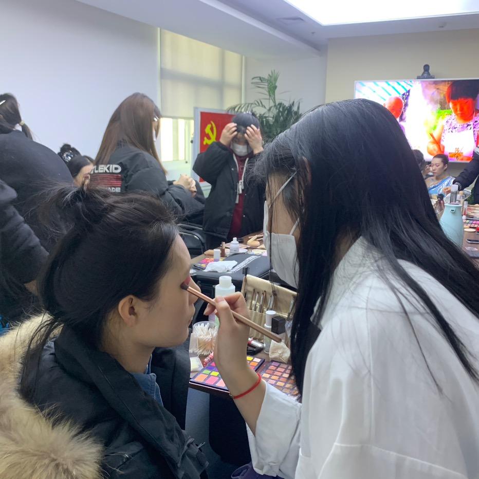 兰州西沐化妆培训学校