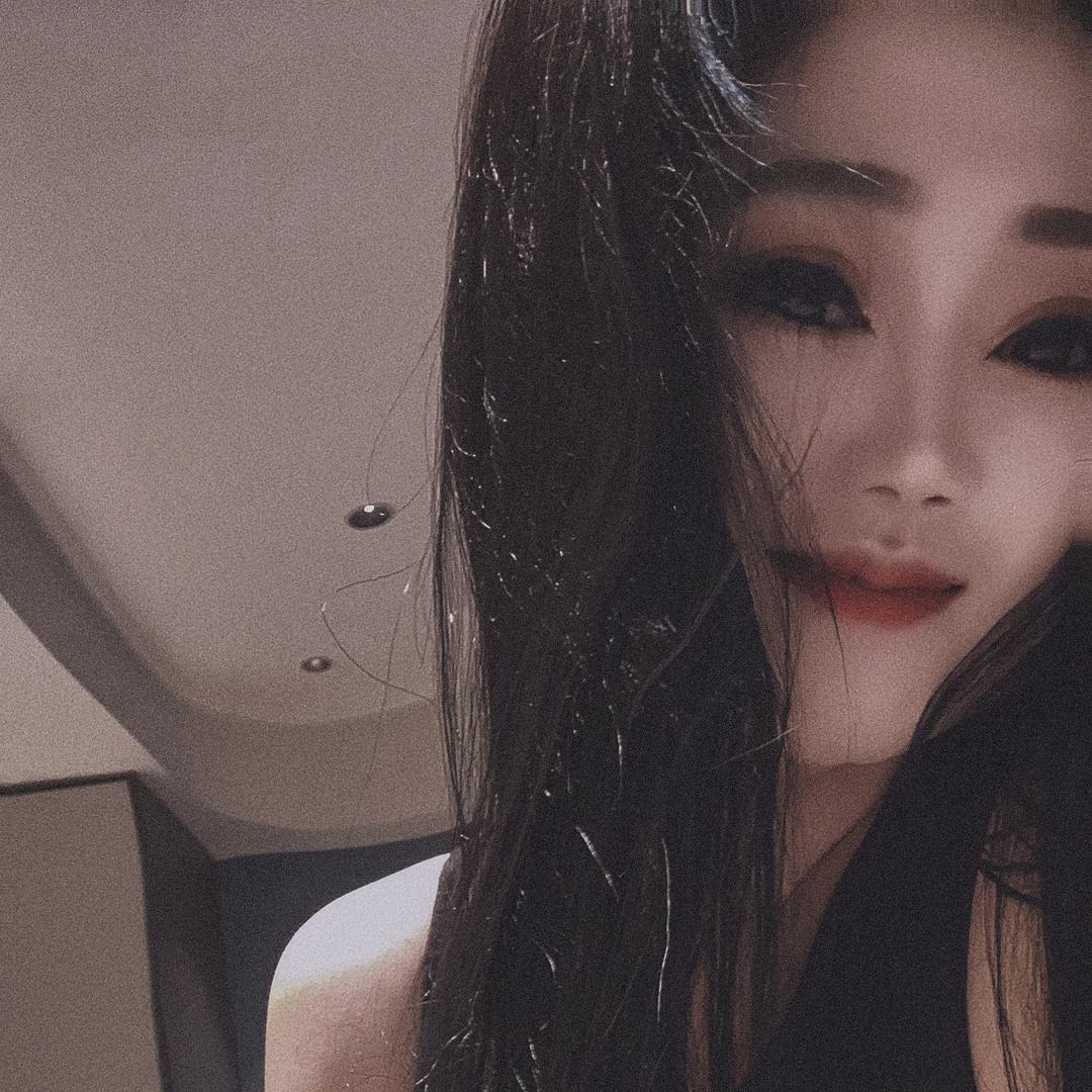 韩小姐姐姐姐姐吖👑