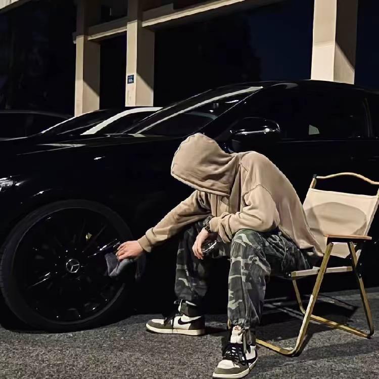🎱
